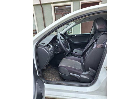 Продам автомобиль SKODA RAPID 2018 г.в.