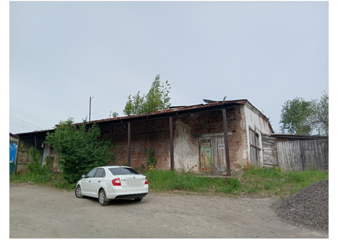 Гараж 473 кв.м. и ЗУ 8 сот.