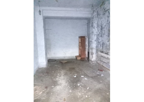 Здание (гараж кирпичный с пристроем) 177.4 кв.м.