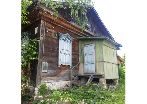 Здание 106.9 кв.м. и земельный участок 813кв.м.